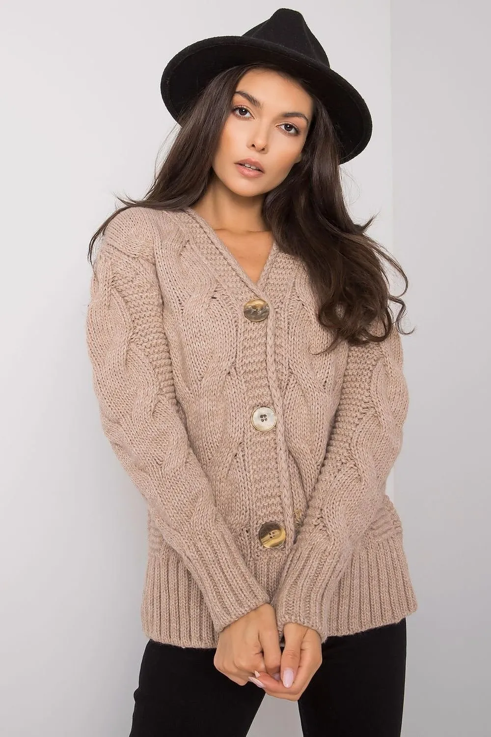 Chic Heart Neckline Cardigan with Parisian Charm