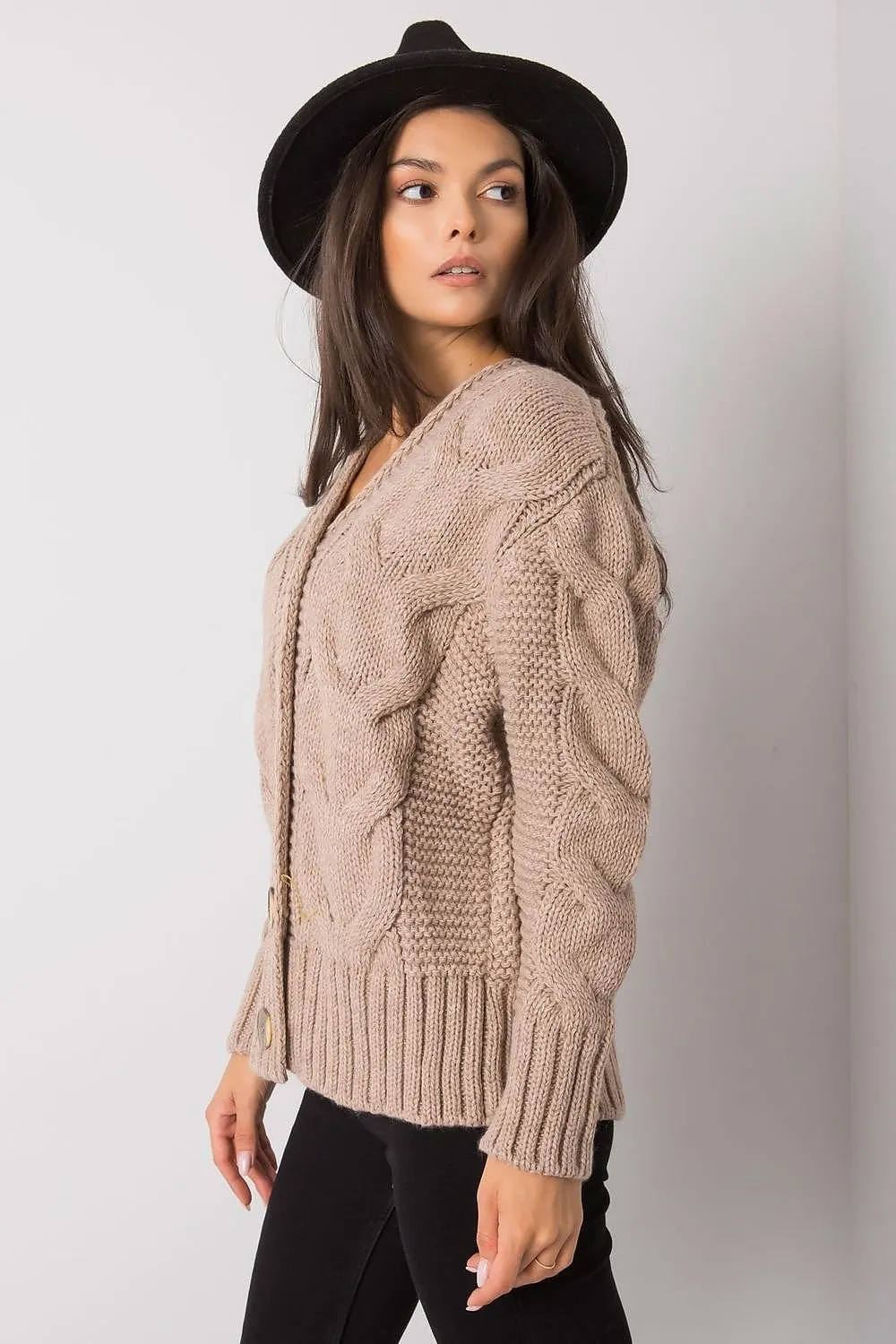 Chic Heart Neckline Cardigan with Parisian Charm